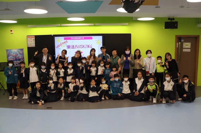 濟濟一堂大合照