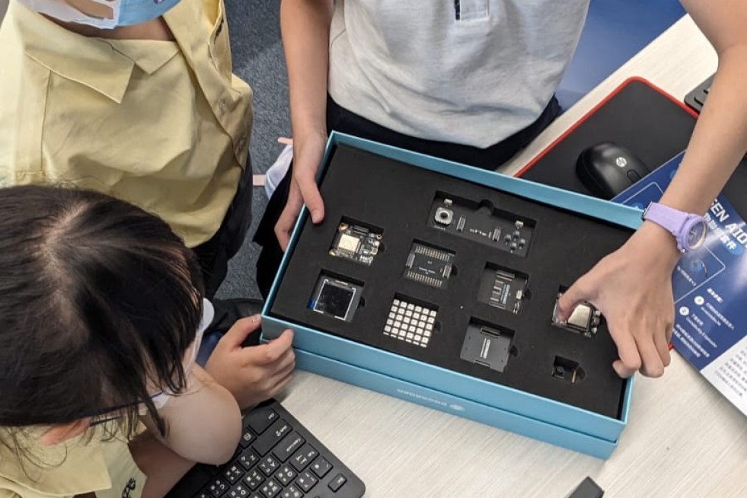 「小小發明家機械人」課程